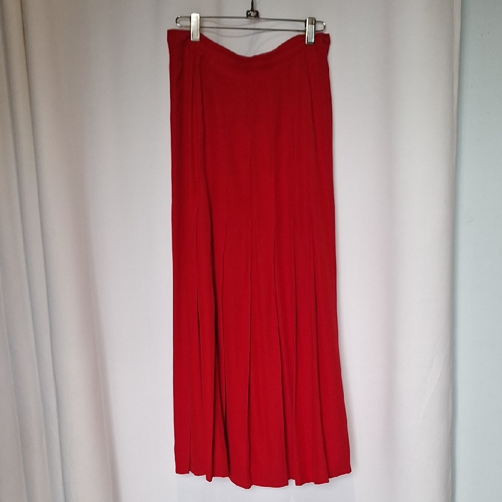 Vintage Calvin Klein Classics Red Drop Waist Pleated Skirt